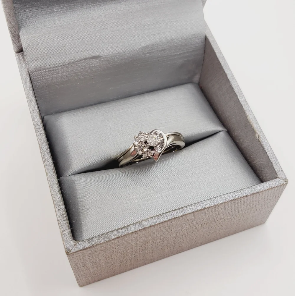 10k Solid White Gold Genuine Round & Baguette Diamond Heart Wedding Ring Set
